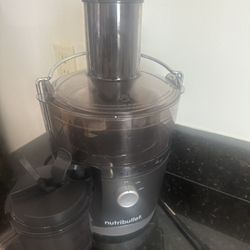 Juice maker 