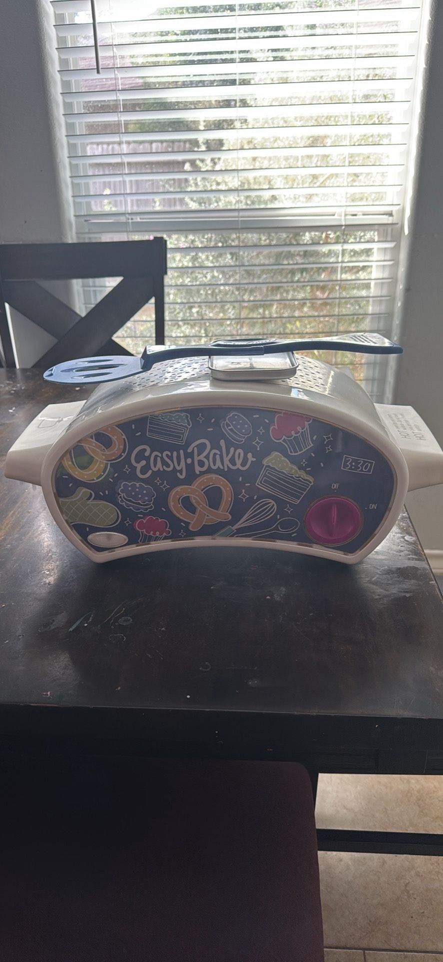 Easy Bake Oven