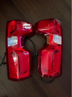 2024-2026 Chevy Silverado 1500 Rear tail lights assemble.