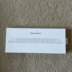 Apple Magic Keyboard - US English (NEW)