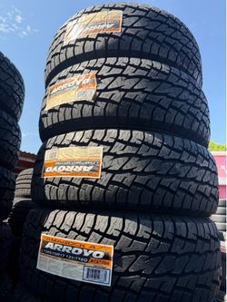 🚘🚨vendo set de llantas Lt 285 70 17 arroyo tires allterain