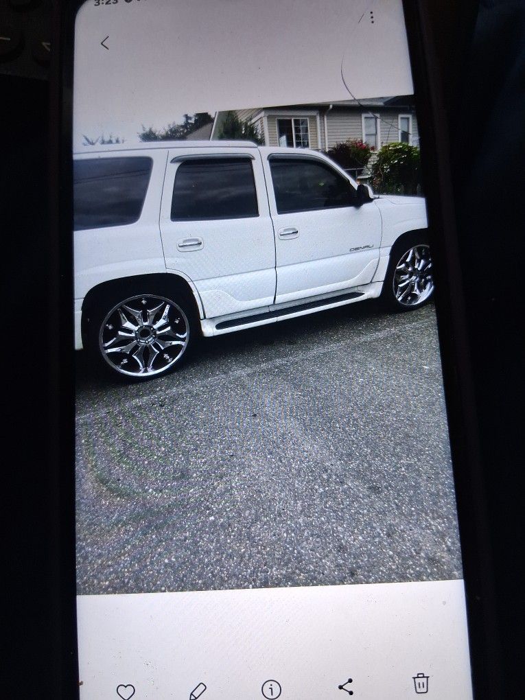 2005 GMC Yukon XL