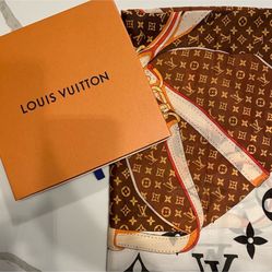Louis Vuitton Scarf