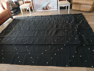 12x9 foot Area Rug. BRAND NEW