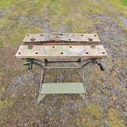 Craftsman Portable Craft Center Table 