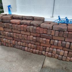 320 Old Bricks