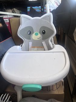 Raccoon High Chair