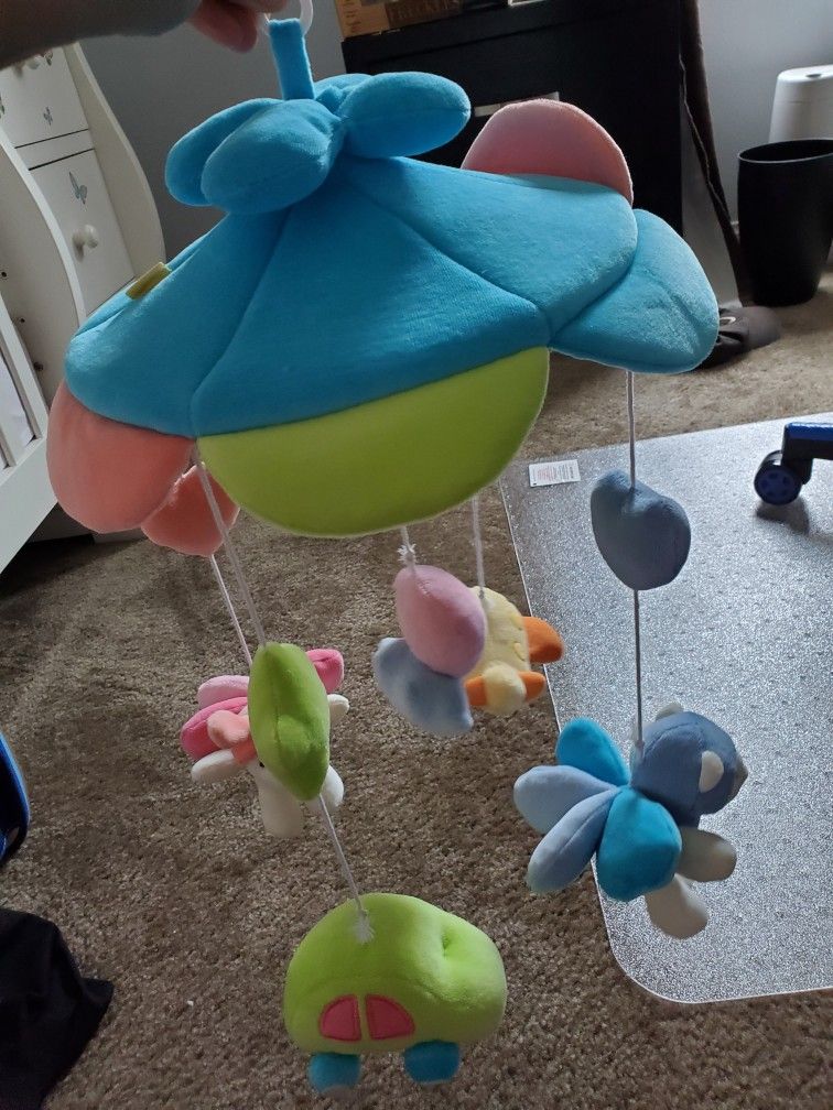 Shiloh Baby Mobile