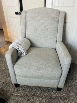 Recliner