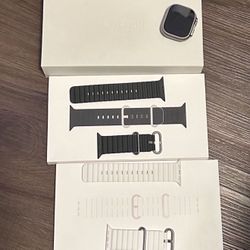 Apple Watch Ultra 2 GPS + Cellular 49m Titanium case