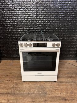 SAMSUNG BESPOKE GAS RANGE w/WARRANTY! R3588A