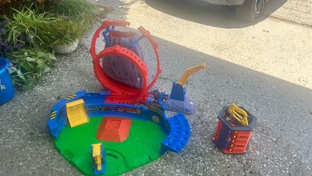 T-Rex Volcano matchbox track