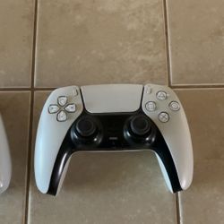 PS5 Controllers (Stick Drift) 