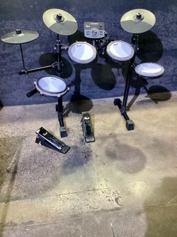 Pearl Roadshow Electronic Drum Kit