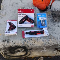 4 Piece Small Drill Set For Small Jobs Like Bikes Or Simple Hardware Or Furniture