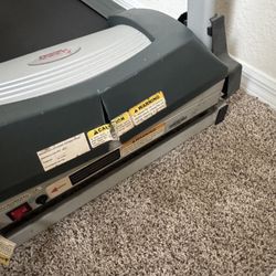 Treadmill 