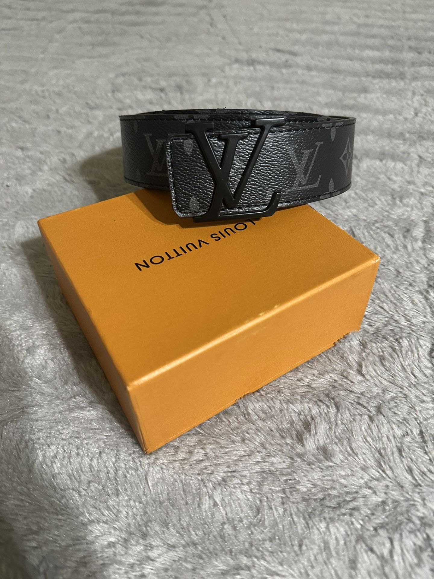 Black Louis Vuittonb belt