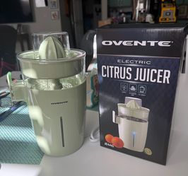 Brand New Ovente Electric Citrus Juicer