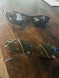 Oakley glasses with separate lenses