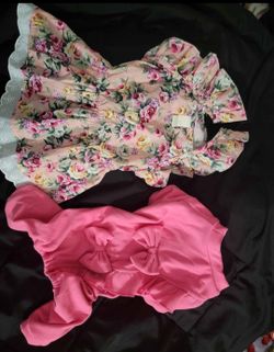 Pet clothes