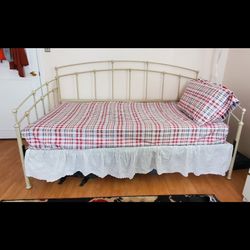 Twin Size Bed 