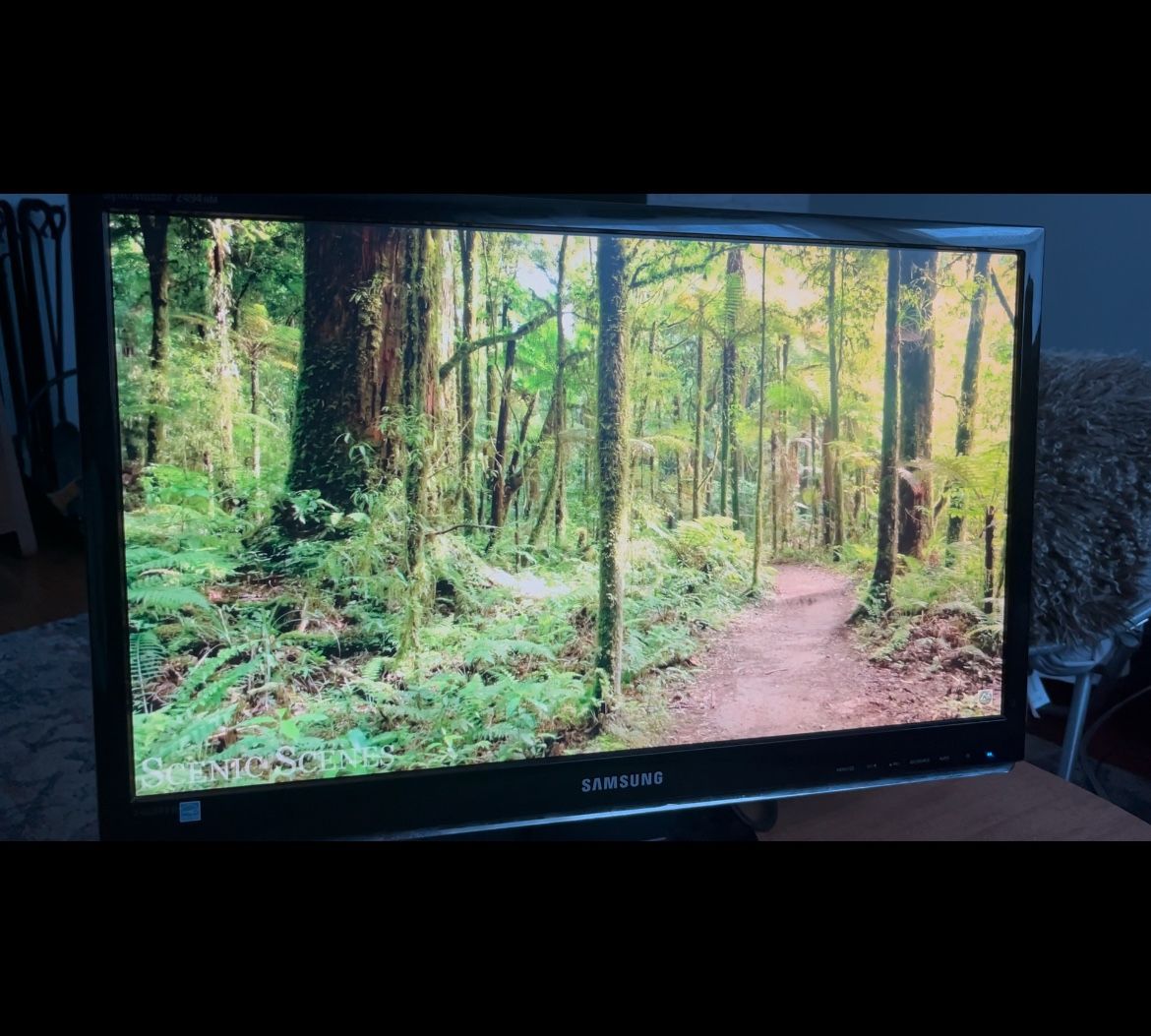 Samsung 24IN WIDE LCD 1920X1080 Monitor
