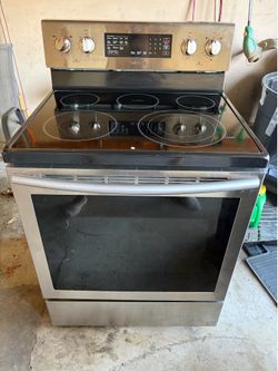 Samsung Stove, black