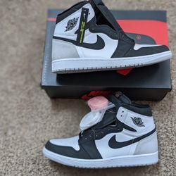 Air Jordan 1 High Stage Haze Size 13m