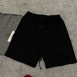 Essential Shorts