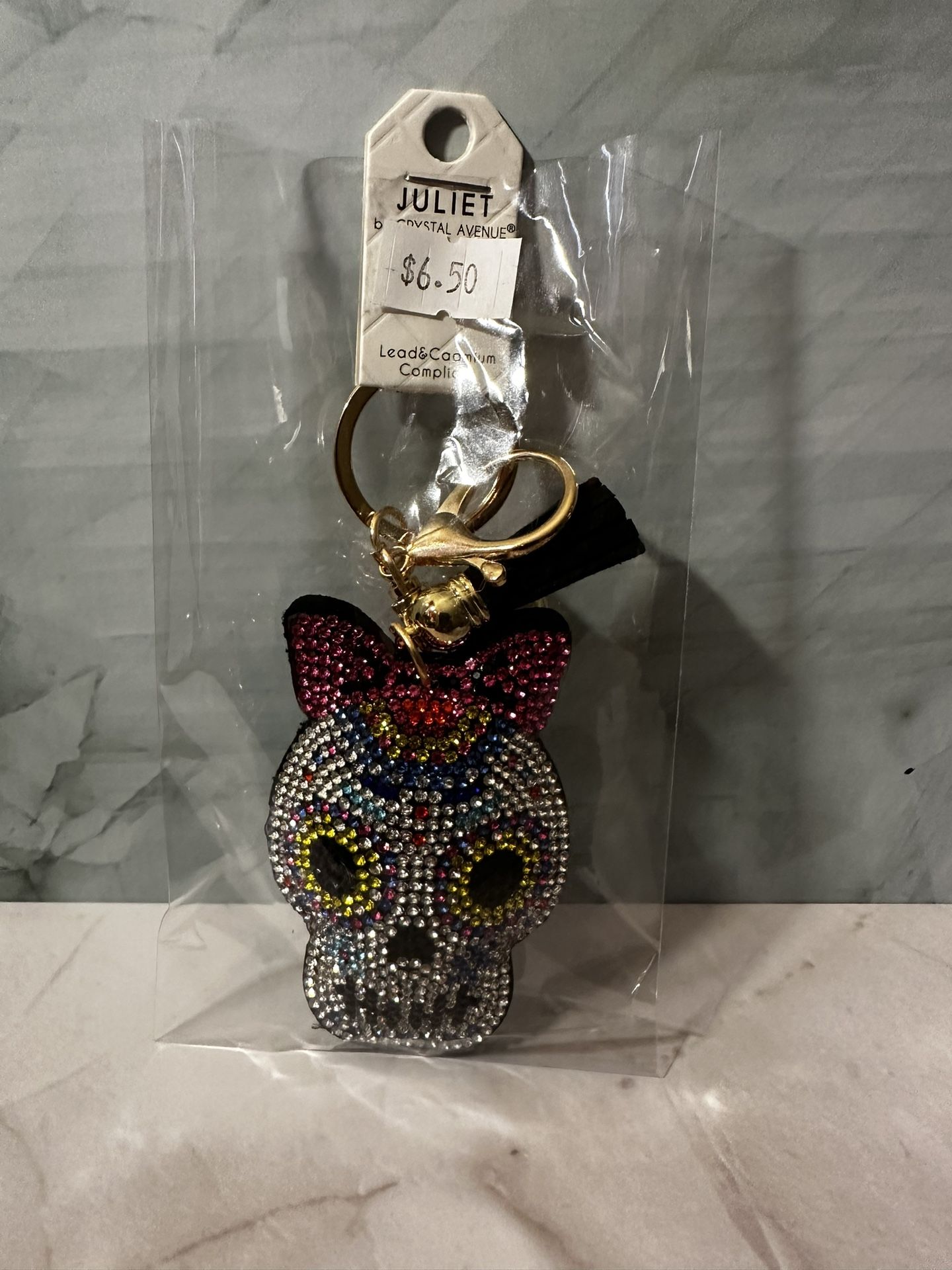 Pink Bow Skull Keychain 
