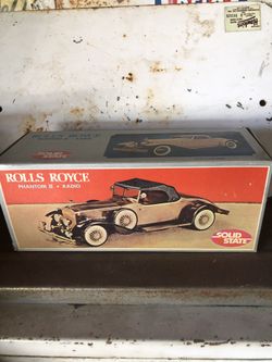 Vintage Rolls Royce Phantom II Radio