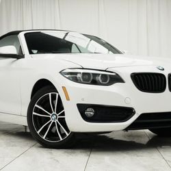 BMW 230i Convertible 2D