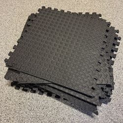 12 Foam Puzzle Interlocking Floor Mats 24” x 24” 