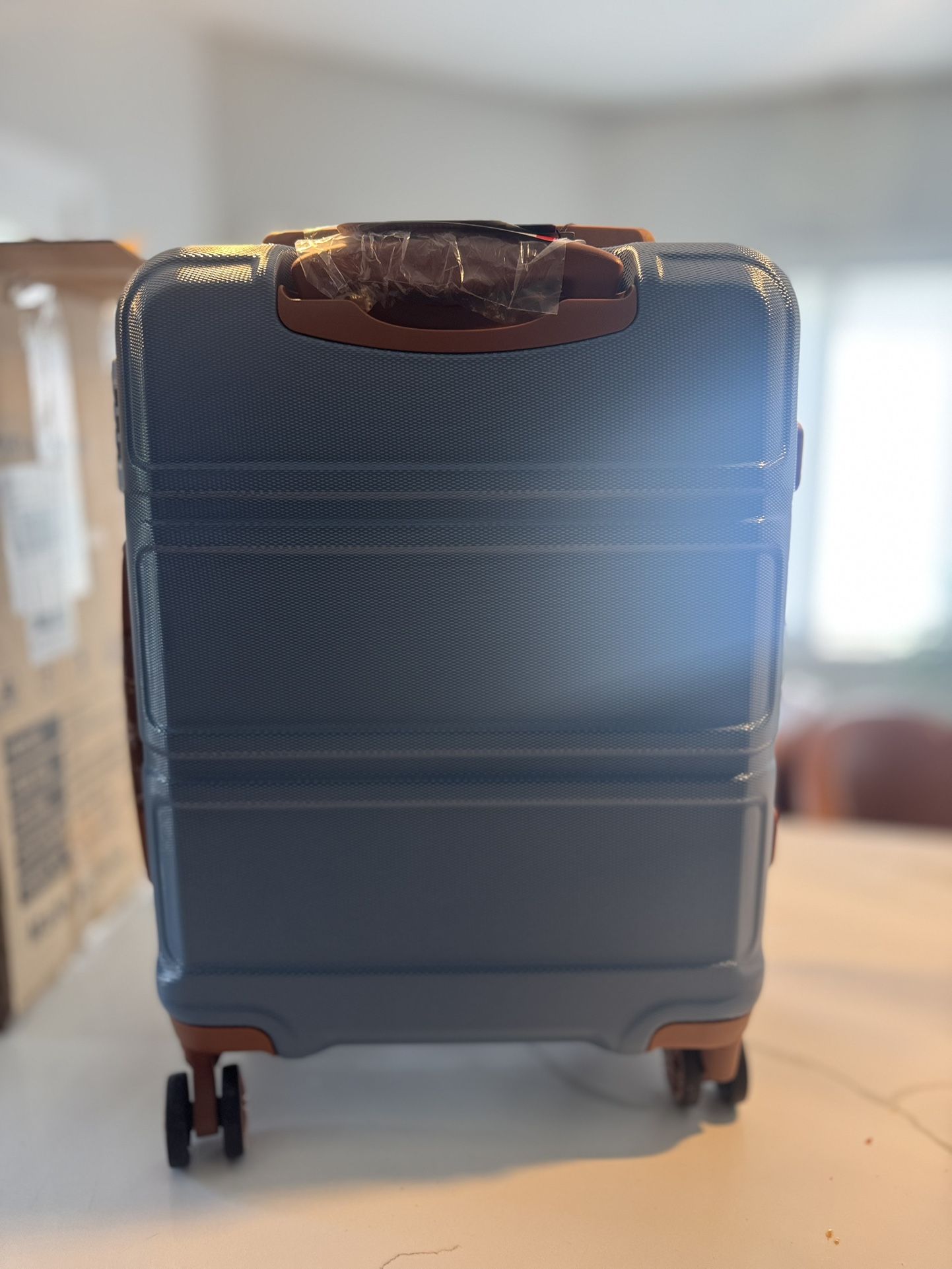 Brand New Kono Carry Luggage