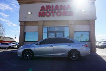 2017 Toyota Camry Hybrid
