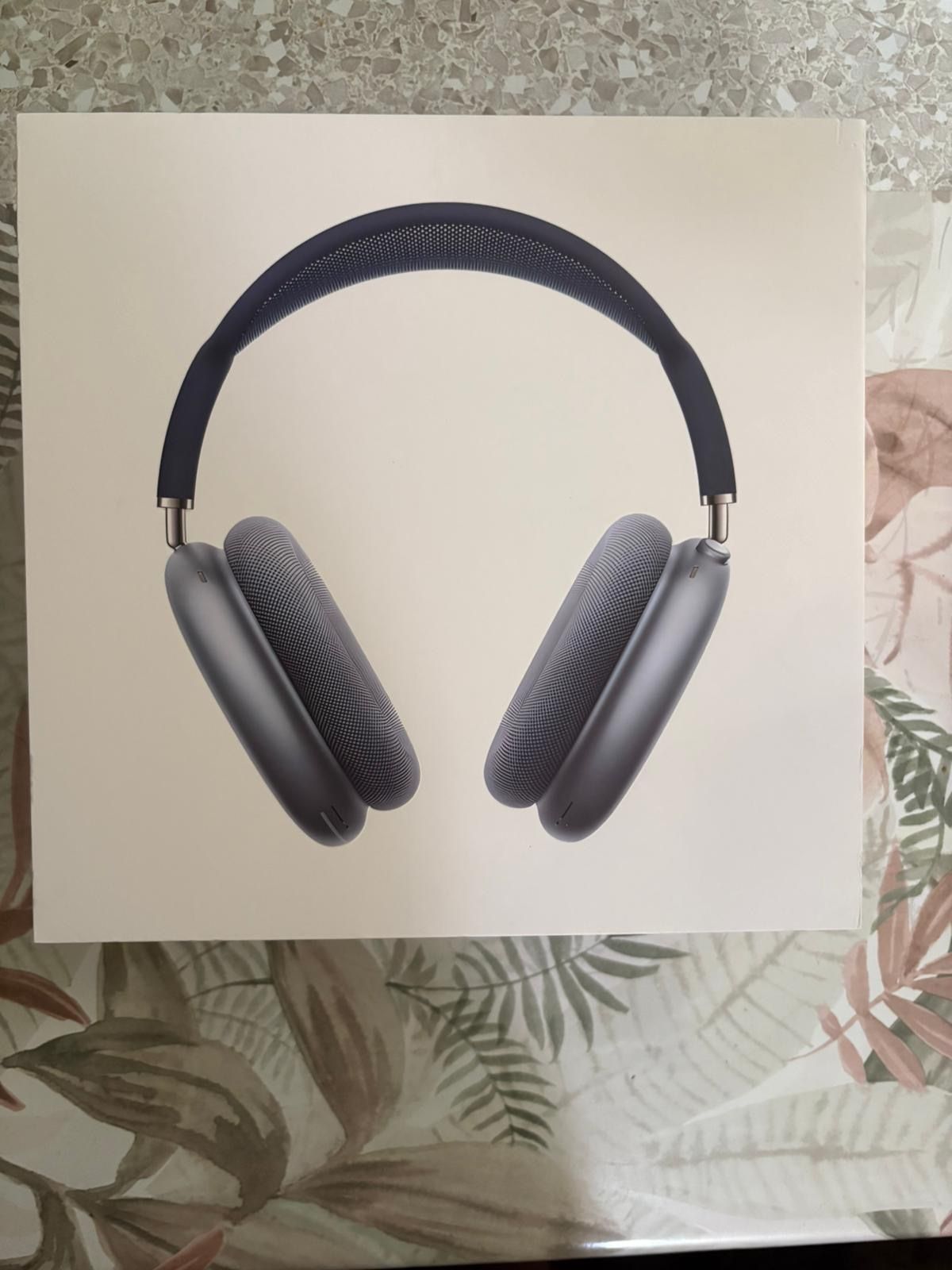 Air Pod Max Space Gray Brand New Sealed