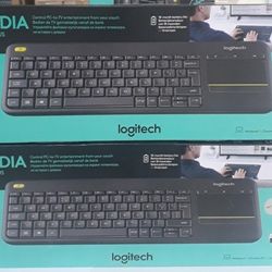 NEW Logitech K400 Plus Wireless Touch Keyboard Media Controls w. Touchpad

