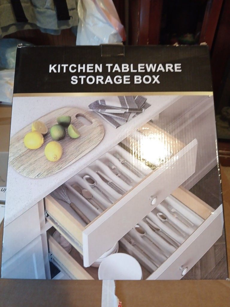 Kitchen Tableware Storage Box