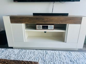Media center/TV stand