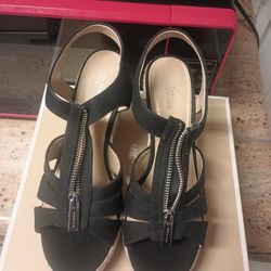 Michael Kors  Size 7.5   $30