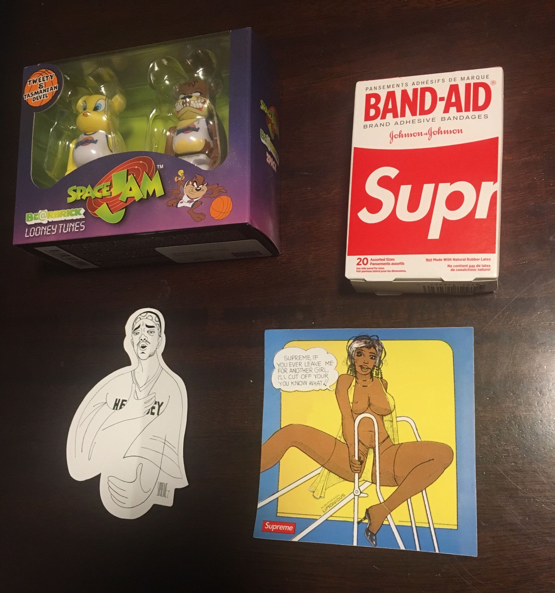 SMALL HYPE-BEAST LOT SUPREME BEAR BRICK SPACE JAM KAWS