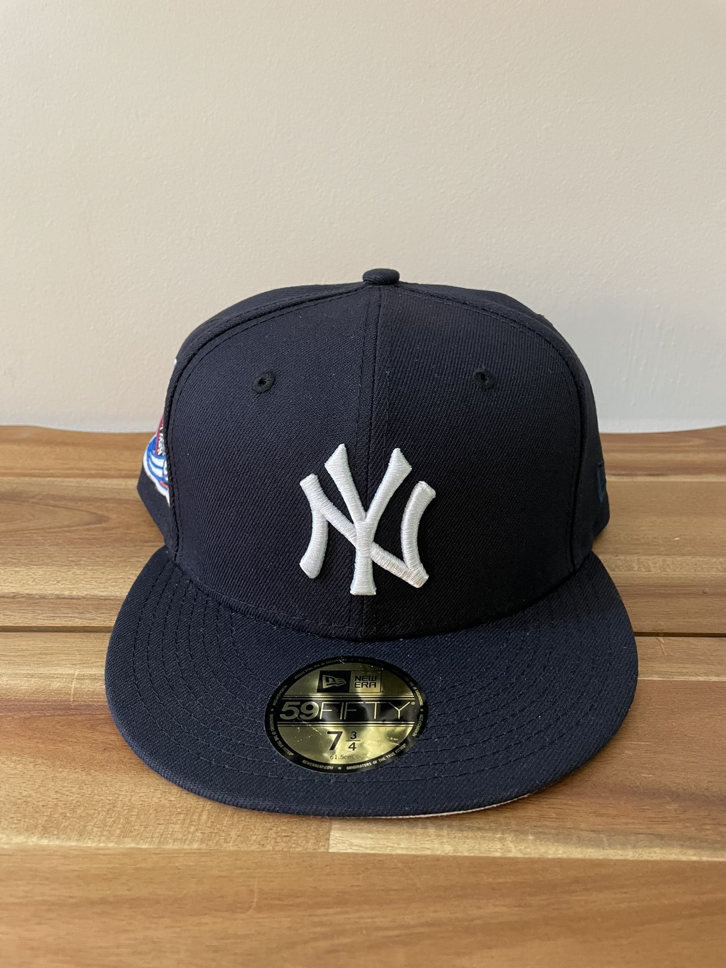 New York Yankees New Era Fitted Hat 2000 Subway Series Patch Pink UV 