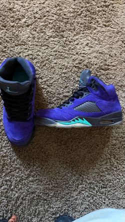 Air Jordan 5 Retro Purple Grape Sneakers