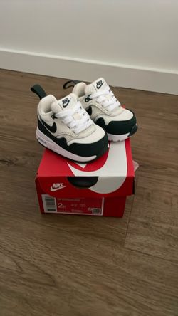 Nike Air Max 1 Size 2c