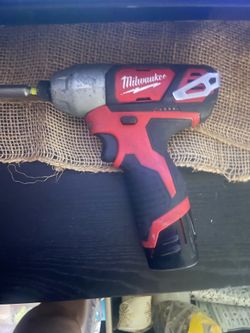 Milwaukee impact w charger n battery