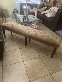 Z gallery bench