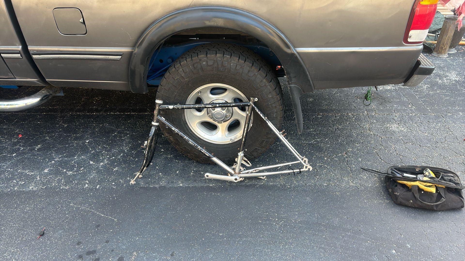 Schwinn Sierra Comp Frame