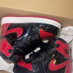 Jordan 1 Retro High Og (Patent Bred) Size 3c (toddler)