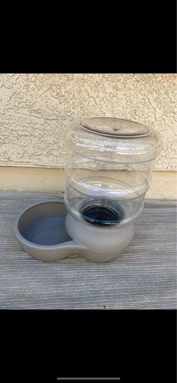 Petmate Replenished Pet Waterer