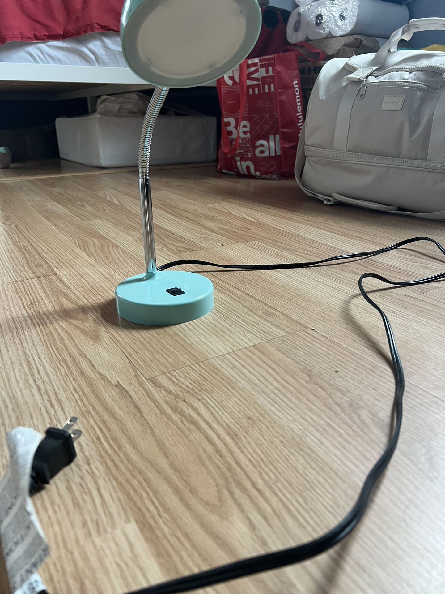 Target Lamp With USB